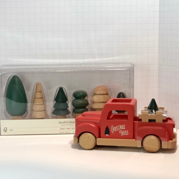 hearth and hand farm set